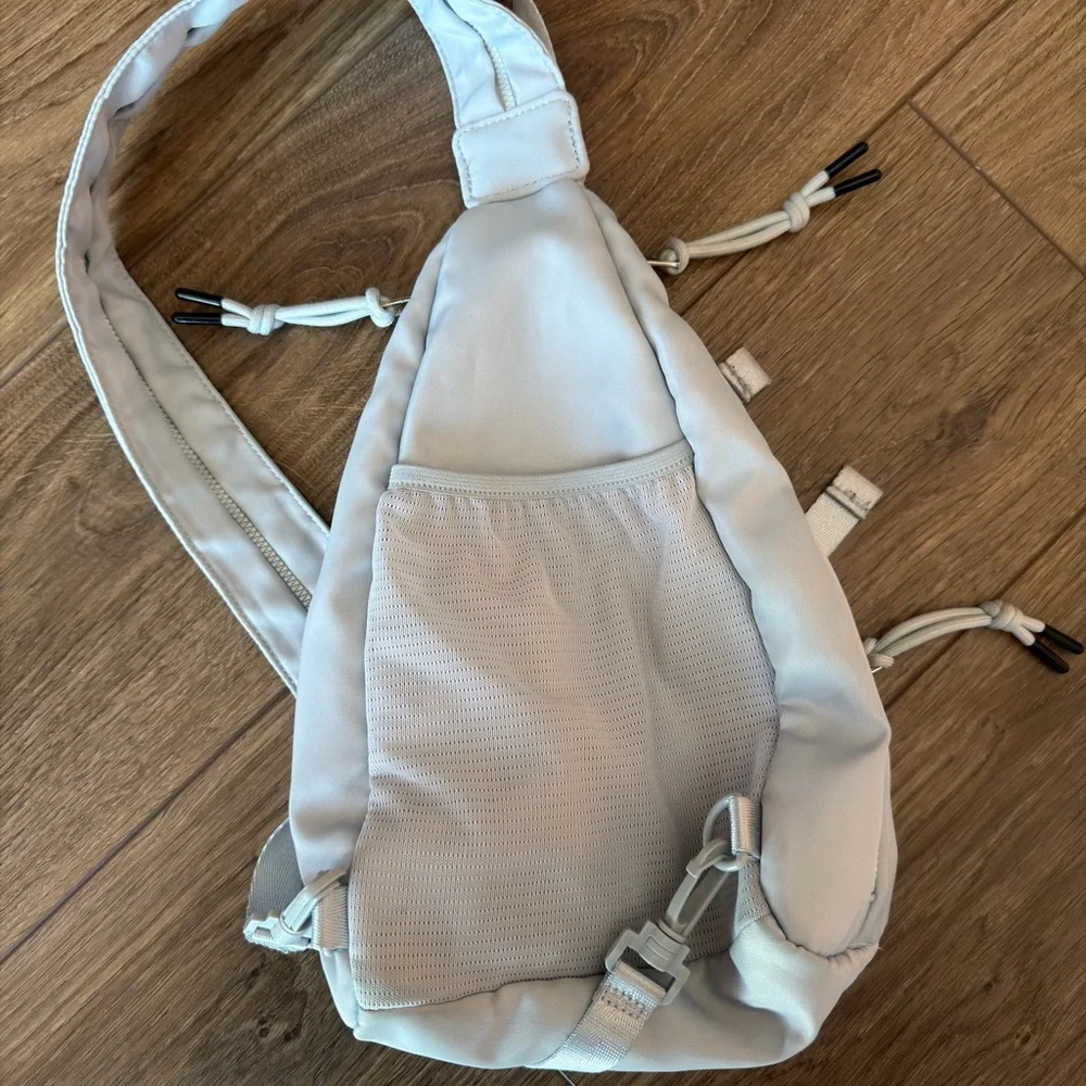 BearPaw Light Gray Sling Backpack